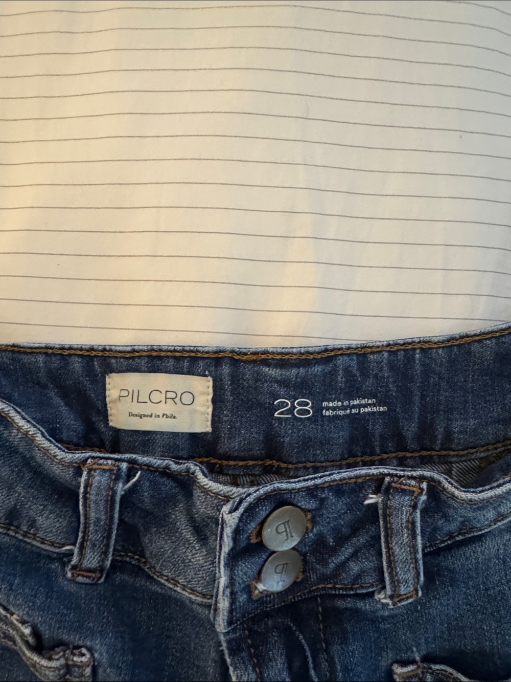 Wanderer Mid-Rise Relaxed Jeans by Pilcro - Picture 4 of 6